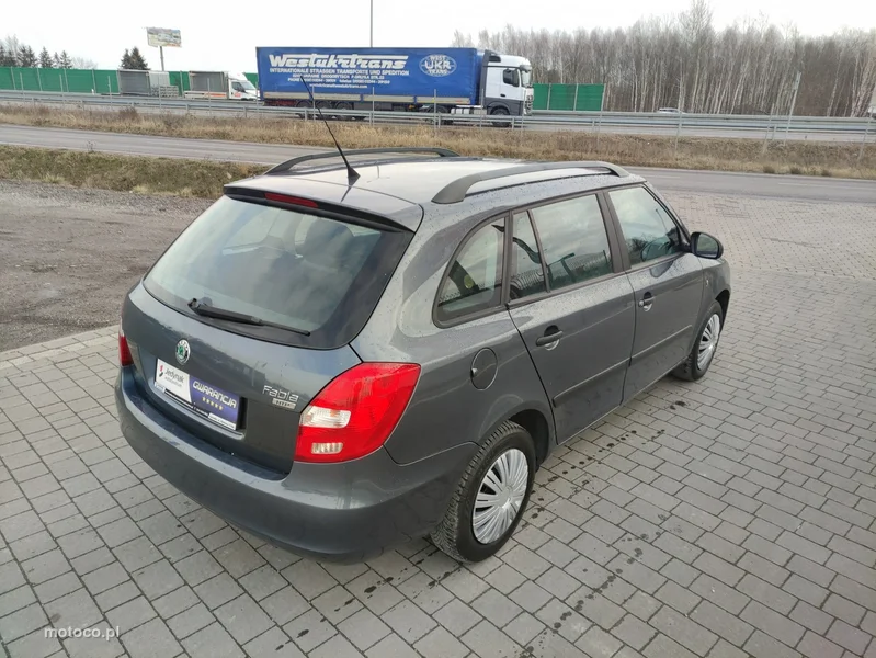 Skoda Fabia II 12