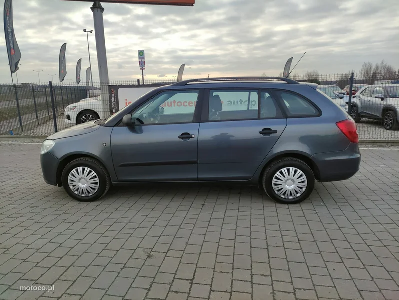 Skoda Fabia II 13