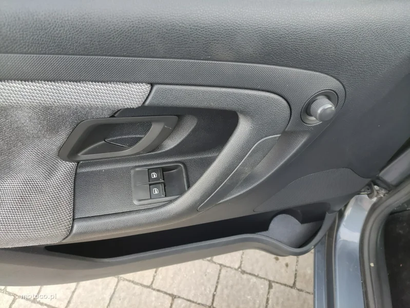 Skoda Fabia II 14
