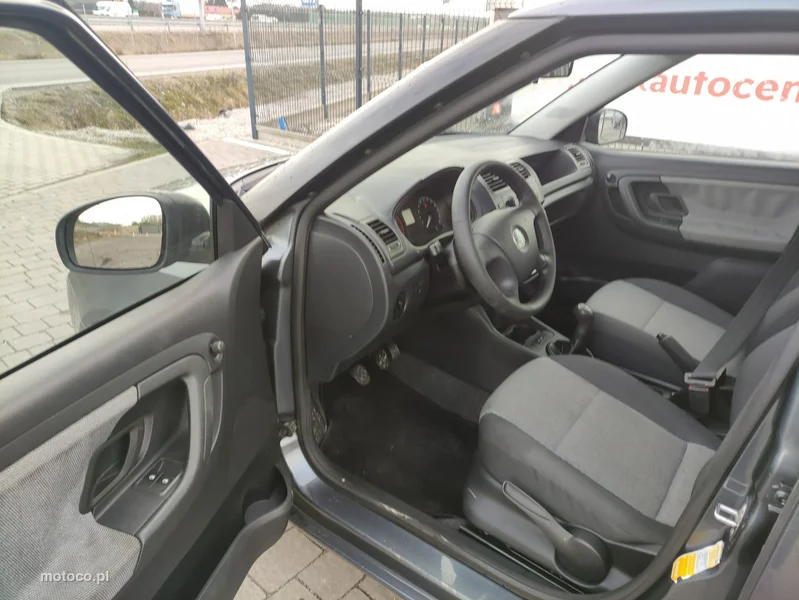 Skoda Fabia II 15