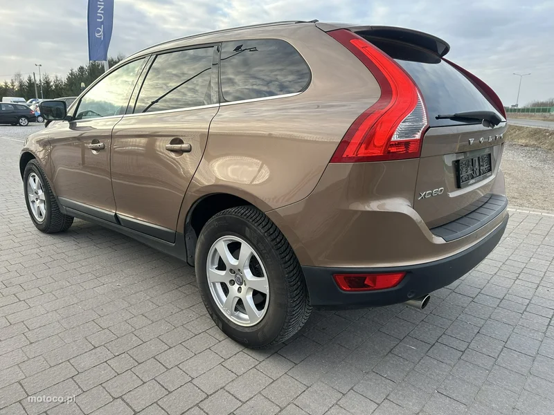 Volvo XC 60 4