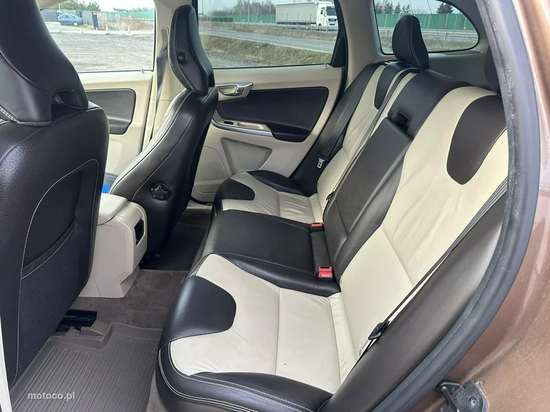 Volvo XC 60 10