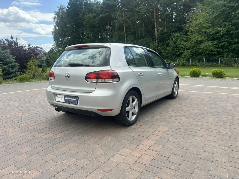 Volkswagen Golf VI 7
