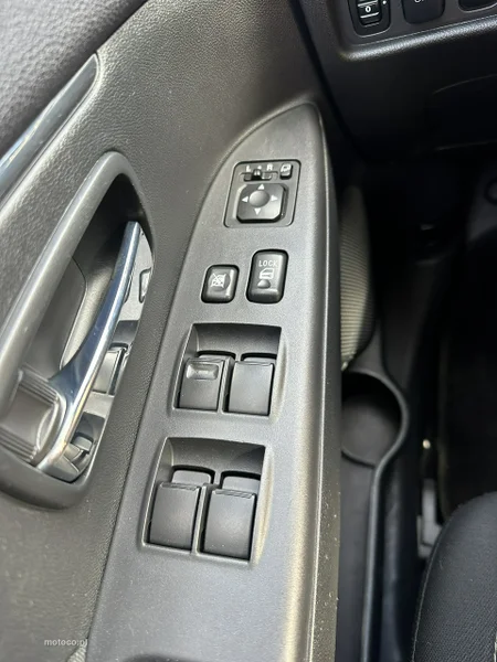 Mitsubishi ASX 24