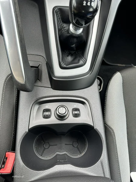 Ford Focus III 19