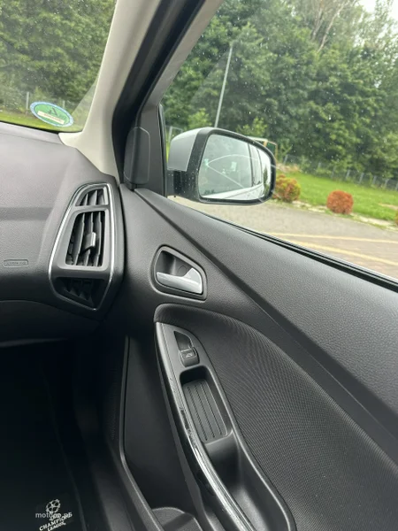Ford Focus III 20