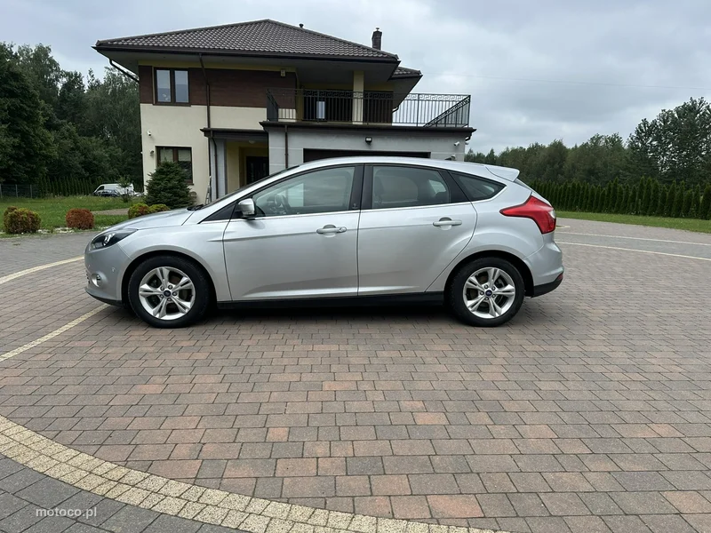 Ford Focus III 4