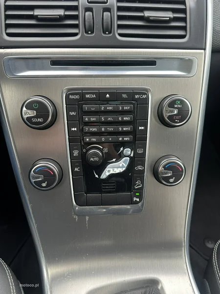 Volvo XC 60 25