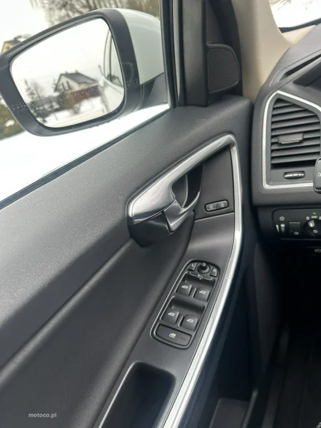 Volvo XC 60 30