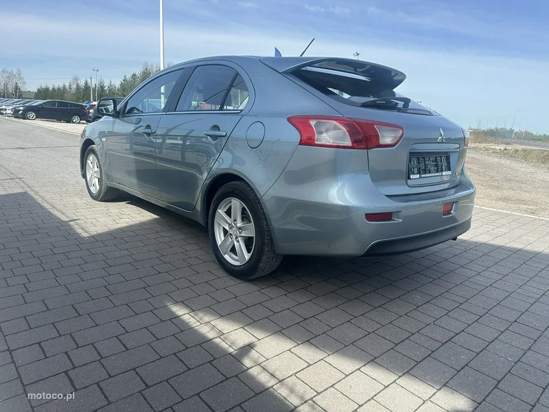 Mitsubishi Lancer 5