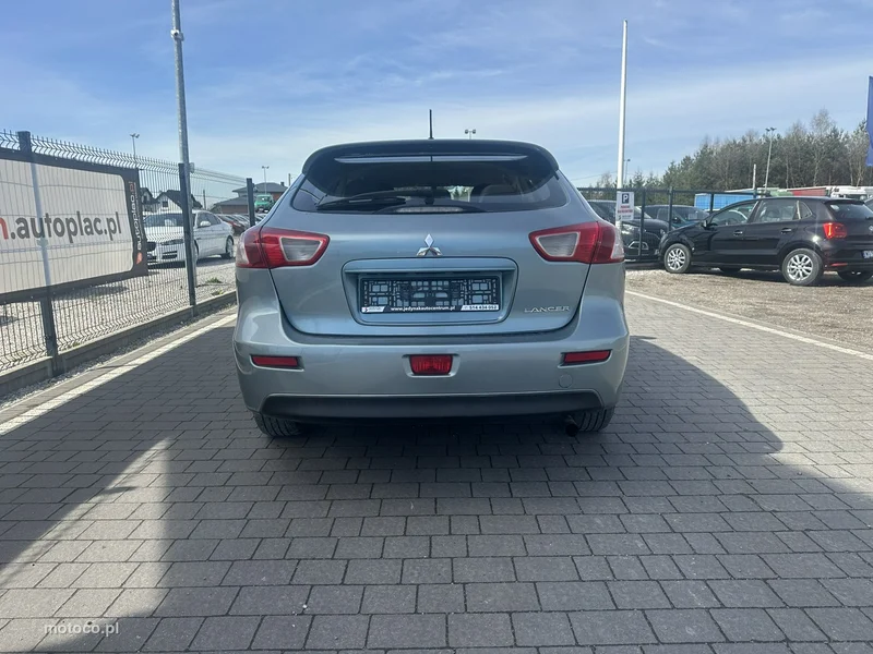 Mitsubishi Lancer 6