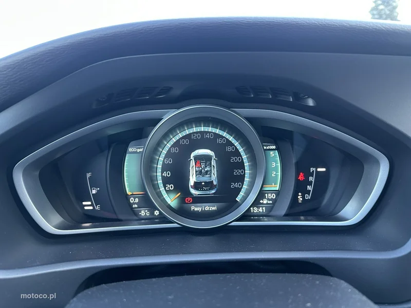Volvo V40 20