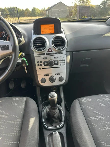 Opel Corsa D 21