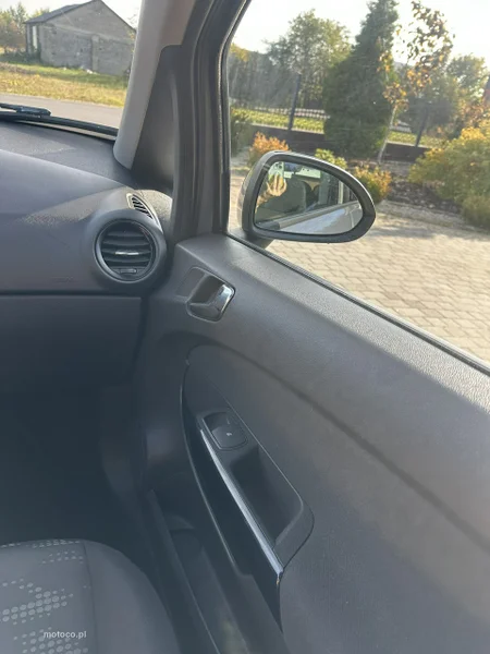 Opel Corsa D 30