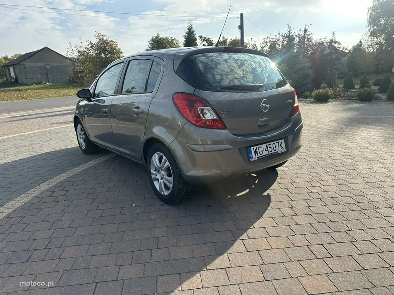 Opel Corsa D 7