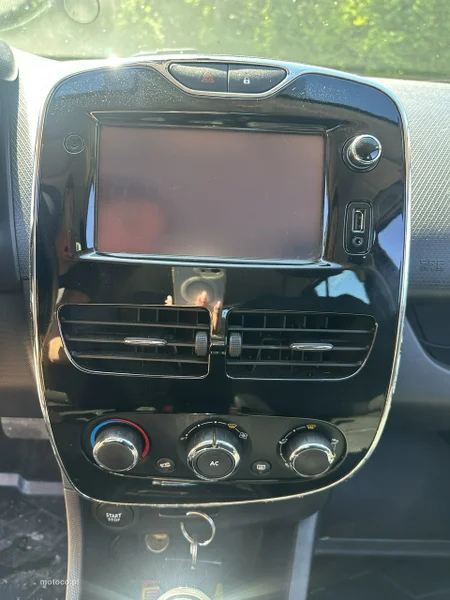 Renault Clio IV 15