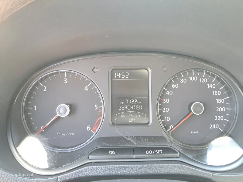Volkswagen Polo V 6R 12
