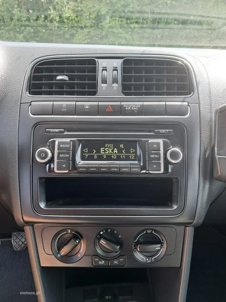 Volkswagen Polo V 6R 13