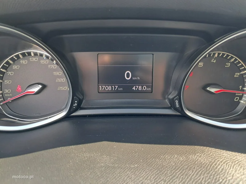 Peugeot 308 13