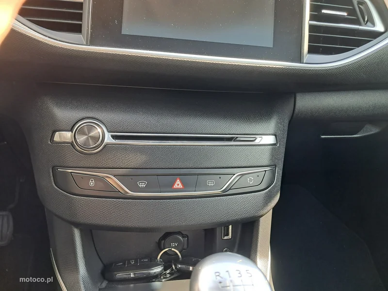 Peugeot 308 17