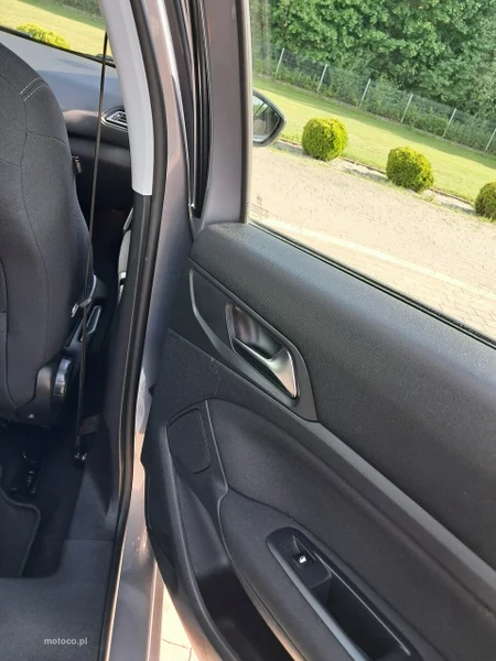 Peugeot 308 23