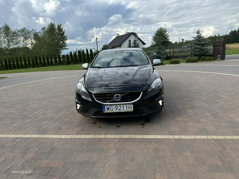 Volvo V40 12