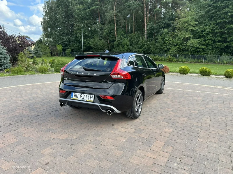 Volvo V40 5