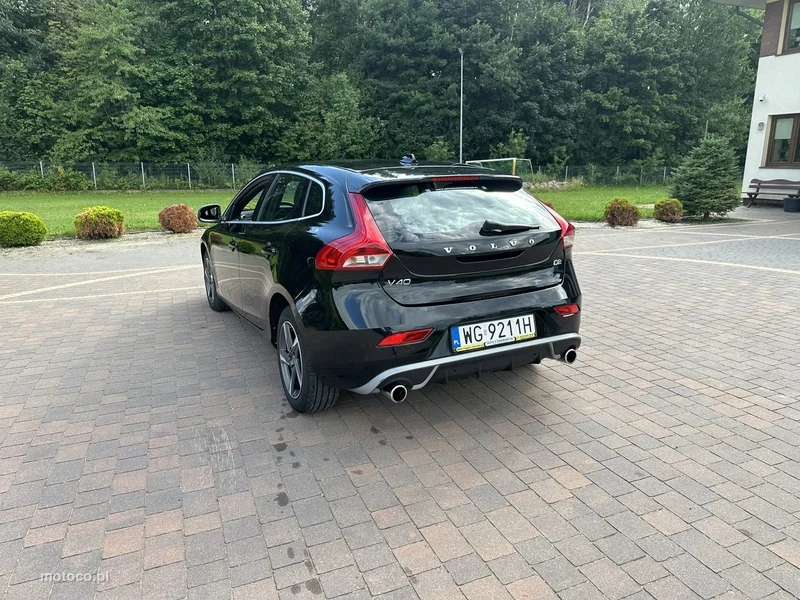 Volvo V40 7
