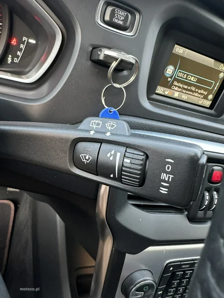 Volvo V40 18
