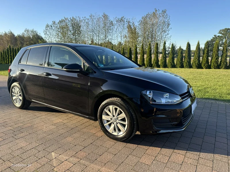 Volkswagen Golf VII 3