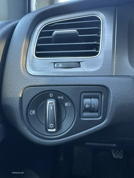 Volkswagen Golf VII 24
