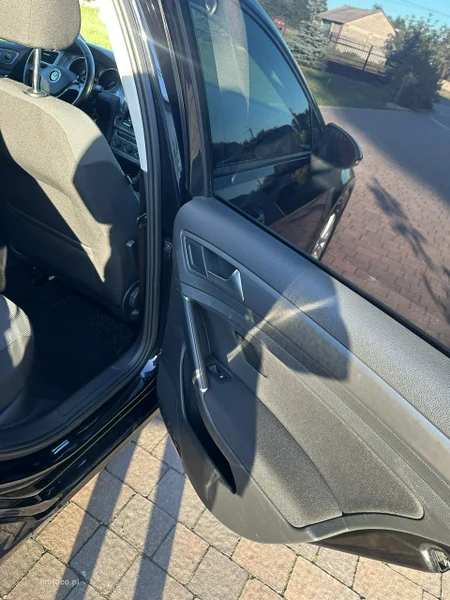 Volkswagen Golf VII 29