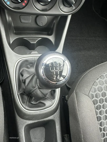 Opel Corsa E 23