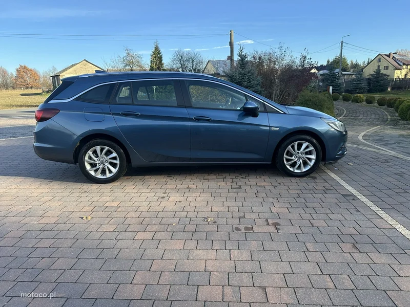 Opel Astra K 11