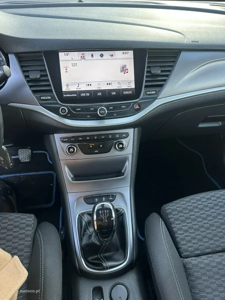 Opel Astra K 23