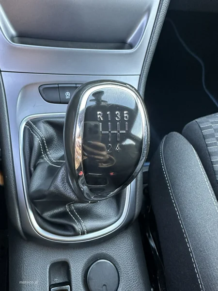 Opel Astra K 26