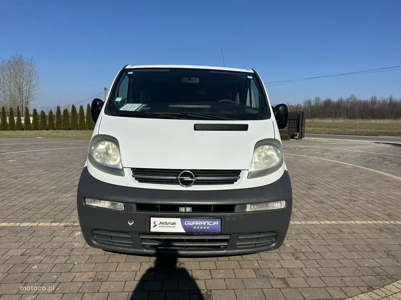 Opel Vivaro 2