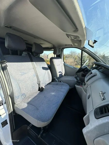 Opel Vivaro 19