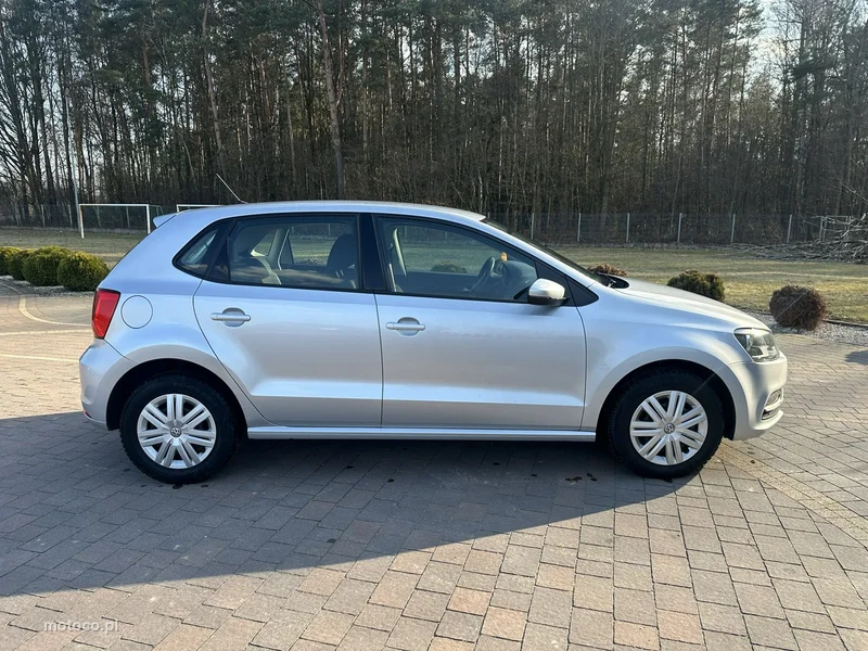 Volkswagen Polo V 6R 11