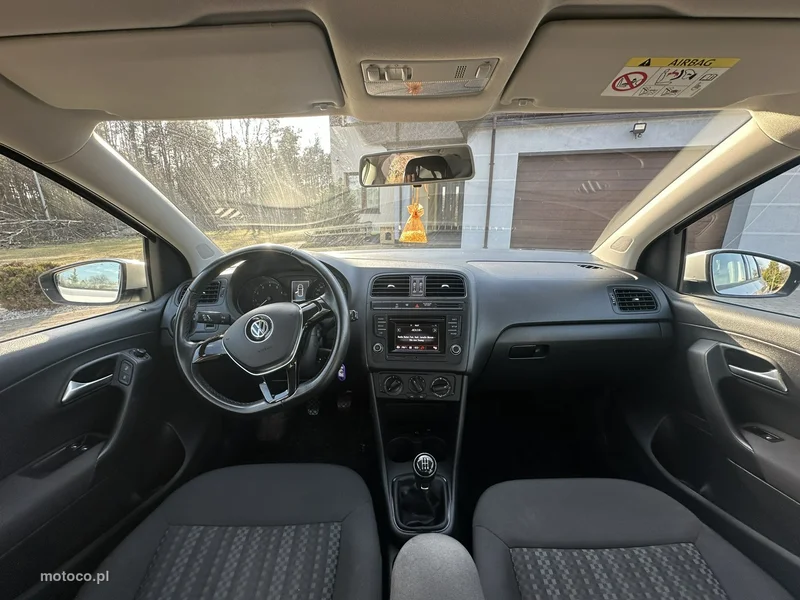Volkswagen Polo V 6R 14