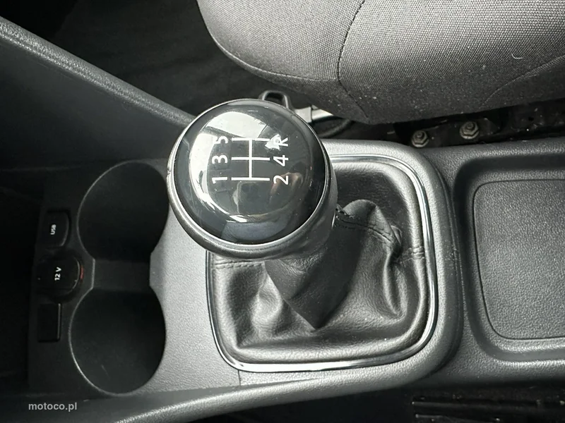 Volkswagen Polo V 6R 22