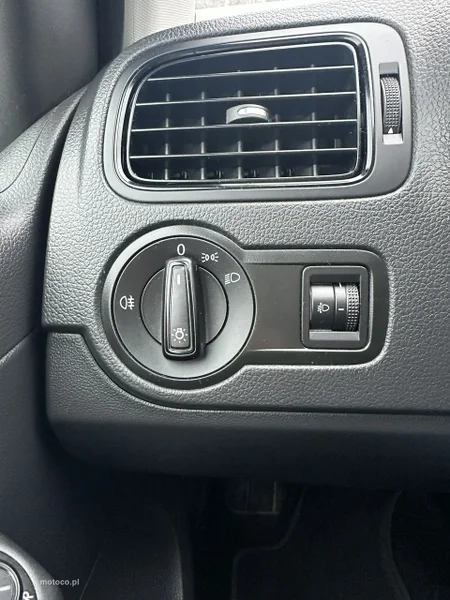 Volkswagen Polo V 6R 25