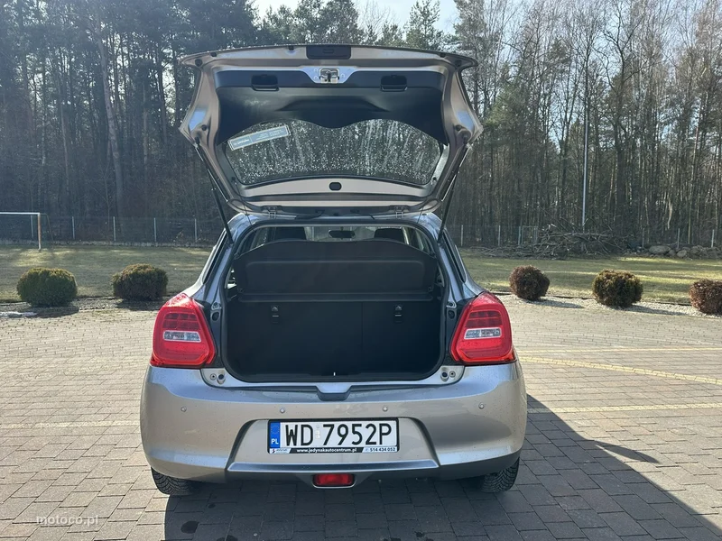 Suzuki Swift 12