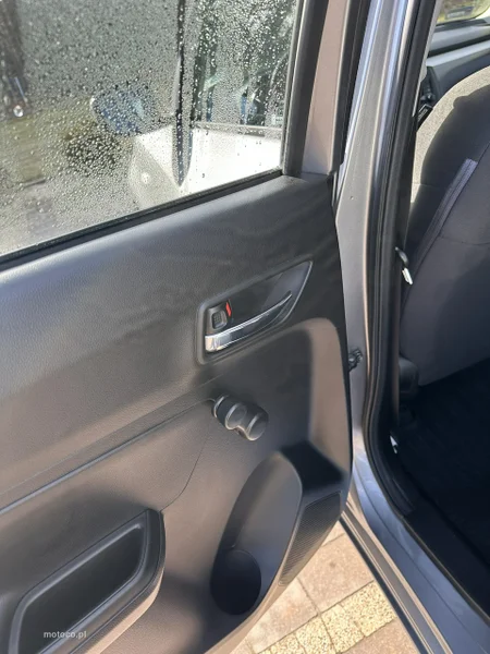 Suzuki Swift 33