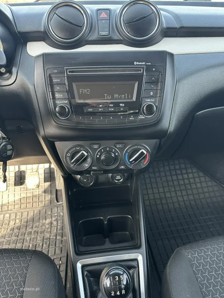 Suzuki Swift 22
