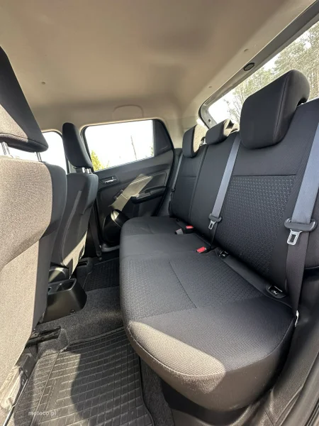 Suzuki Swift 32