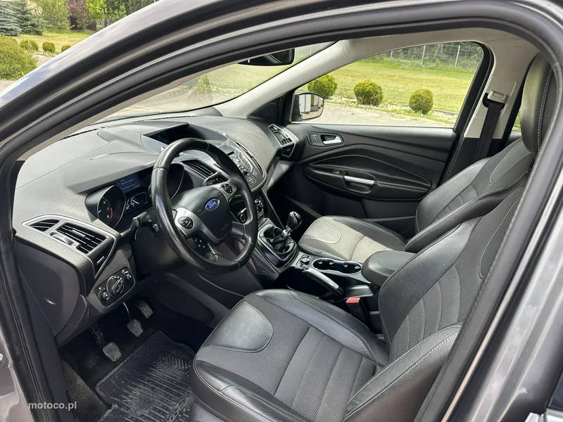 Ford Kuga II 18