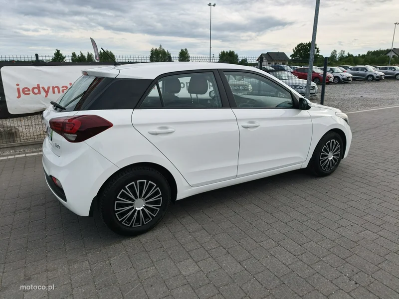 Hyundai i20 12