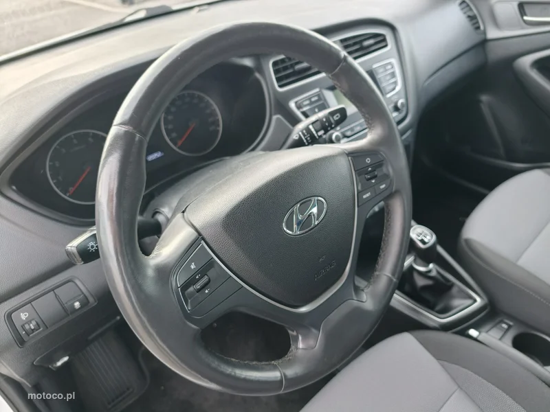 Hyundai i20 23