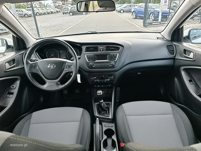 Hyundai i20 26